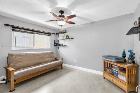 Casa en venta en Sunrise, Florida, 3 dormitorios, 166.11 m2 № 1970413 - foto 26