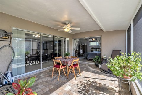 Casa en venta en Sunrise, Florida, 3 dormitorios, 166.11 m2 № 1970413 - foto 16