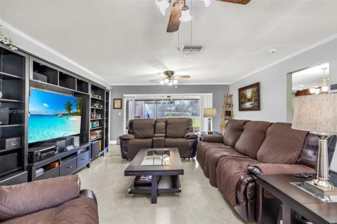 Casa en venta en Sunrise, Florida, 3 dormitorios, 166.11 m2 № 1970413 - foto 4