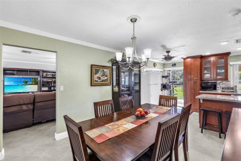 Casa en venta en Sunrise, Florida, 3 dormitorios, 166.11 m2 № 1970413 - foto 10