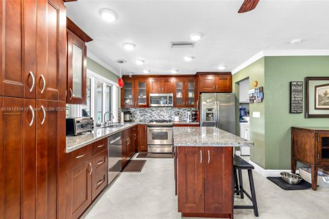 Casa en venta en Sunrise, Florida, 3 dormitorios, 166.11 m2 № 1970413 - foto 11