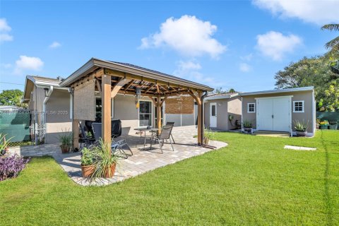 Casa en venta en Sunrise, Florida, 3 dormitorios, 166.11 m2 № 1970413 - foto 17