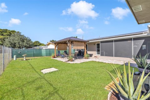 Casa en venta en Sunrise, Florida, 3 dormitorios, 166.11 m2 № 1970413 - foto 18