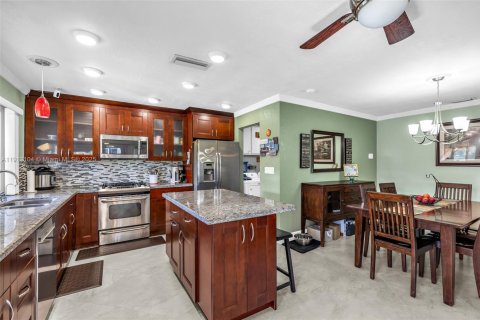 Casa en venta en Sunrise, Florida, 3 dormitorios, 166.11 m2 № 1970413 - foto 12