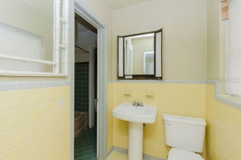 House in Redington Shores, Florida 3 bedrooms, 157 sq.m. № 1636589 - photo 15