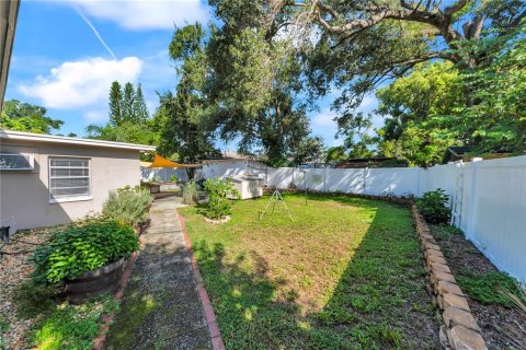 Villa ou maison à vendre à Tampa, Floride: 3 chambres, 133.5 m2 № 2405342 - photo 30