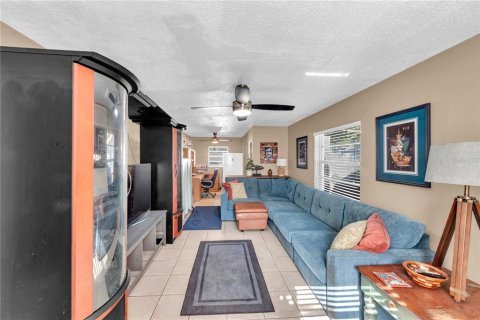 Villa ou maison à vendre à Tampa, Floride: 3 chambres, 133.5 m2 № 2405342 - photo 20