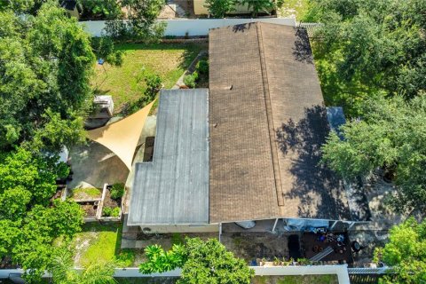 Villa ou maison à vendre à Tampa, Floride: 3 chambres, 133.5 m2 № 2405342 - photo 4