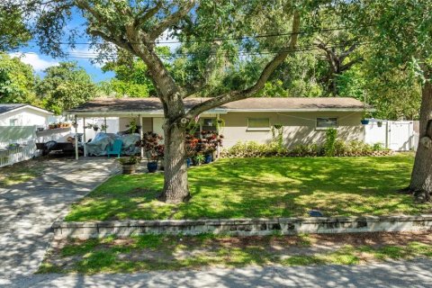 Villa ou maison à vendre à Tampa, Floride: 3 chambres, 133.5 m2 № 2405342 - photo 6