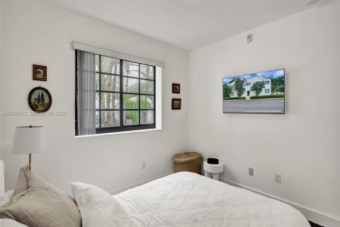 Apartment in Coral Gables, Florida 2 bedrooms, 83.61 sq.m. № 2149248 - photo 6