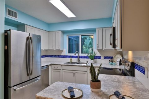 Townhouse in Ormond Beach, Florida 3 bedrooms, 135.54 sq.m. № 1285487 - photo 11