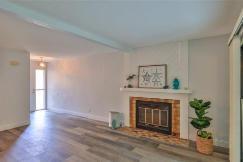 Townhouse in Ormond Beach, Florida 3 bedrooms, 135.54 sq.m. № 1285487 - photo 9