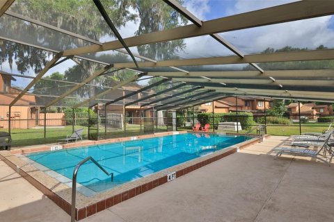 Townhouse in Ormond Beach, Florida 3 bedrooms, 135.54 sq.m. № 1285487 - photo 3