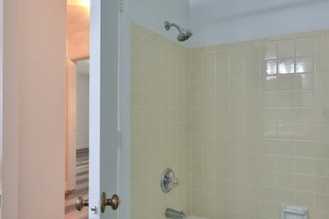 Townhouse in Ormond Beach, Florida 3 bedrooms, 135.54 sq.m. № 1285487 - photo 28