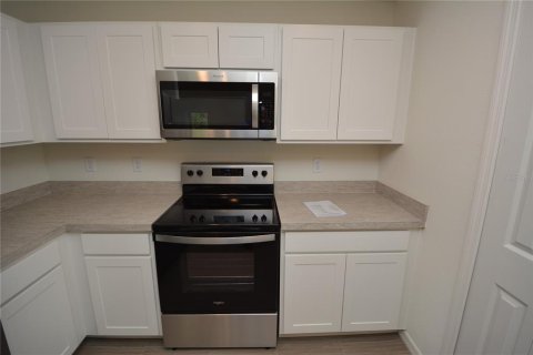 Casa en alquiler en Palm Coast, Florida, 3 dormitorios, 119.29 m2 № 2222173 - foto 11