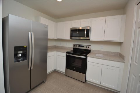 Casa en alquiler en Palm Coast, Florida, 3 dormitorios, 119.29 m2 № 2222173 - foto 9