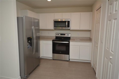 Casa en alquiler en Palm Coast, Florida, 3 dormitorios, 119.29 m2 № 2222173 - foto 8
