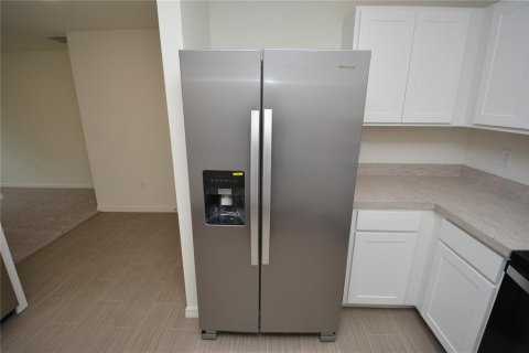Casa en alquiler en Palm Coast, Florida, 3 dormitorios, 119.29 m2 № 2222173 - foto 10