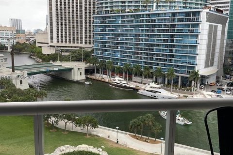 Condominio en venta en Miami, Florida, 1 dormitorio, 55.46 m2 № 1986638 - foto 1