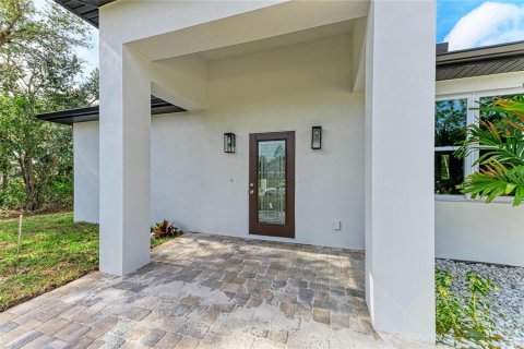 Villa ou maison à vendre à North Port, Floride: 3 chambres, 138.89 m2 № 2141990 - photo 4
