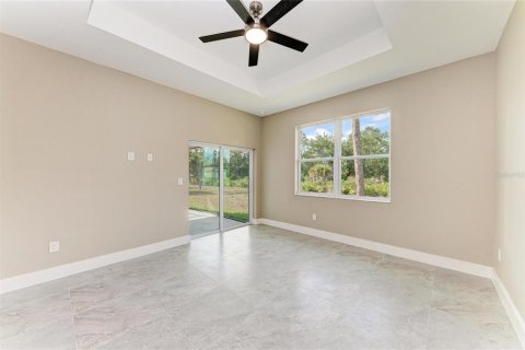 Villa ou maison à vendre à North Port, Floride: 3 chambres, 138.89 m2 № 2141990 - photo 21