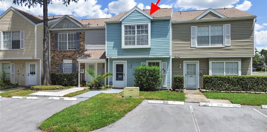 Adosado en Tampa, Florida 2 dormitorios, 110 m2 № 1882965