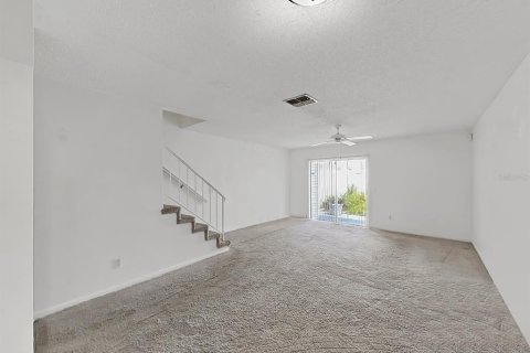 Adosado en venta en Tampa, Florida, 2 dormitorios, 110 m2 № 1882965 - foto 14