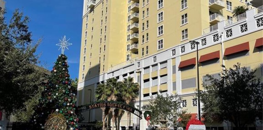 Condominio en Clearwater, Florida, 2 dormitorios № 1851299