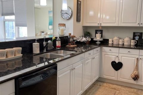 Condominio en alquiler en Clearwater, Florida, 2 dormitorios, 137.12 m2 № 1851299 - foto 12