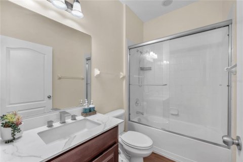 Casa en venta en Dover, Florida, 4 dormitorios, 213.4 m2 № 2303104 - foto 18