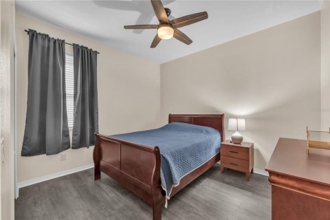 Casa en venta en Dover, Florida, 4 dormitorios, 213.4 m2 № 2303104 - foto 19