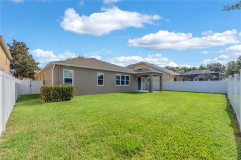 Casa en venta en Dover, Florida, 4 dormitorios, 213.4 m2 № 2303104 - foto 5