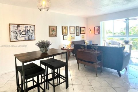 Condo in Boynton Beach, Florida, 1 bedroom  № 1505287 - photo 4