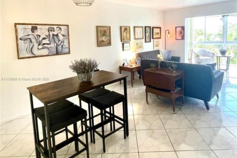 Condo in Boynton Beach, Florida, 1 bedroom  № 1505287 - photo 7