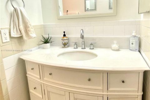 Condo in Boynton Beach, Florida, 1 bedroom  № 1505287 - photo 24