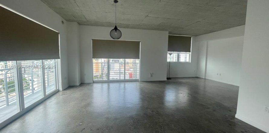 Condo à Miami, Floride, 2 chambres  № 2080704