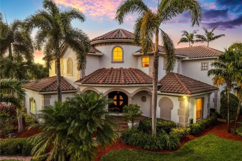 House in Davie, Florida 5 bedrooms, 443.52 sq.m. № 1475365 - photo 8