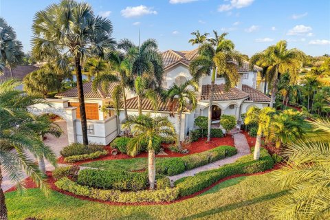 House in Davie, Florida 5 bedrooms, 443.52 sq.m. № 1475365 - photo 13