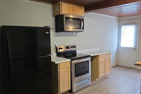 Immobilier commercial à vendre à Tampa, Floride: 3 chambres, 237.37 m2 № 2238569 - photo 18
