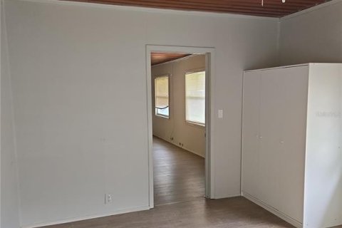 Immobilier commercial à vendre à Tampa, Floride: 3 chambres, 237.37 m2 № 2238569 - photo 9