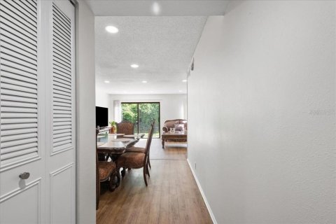 Купить таунхаус в Винтер-Спрингс, Флорида 8 комнат, 130.06м2, № 1893601 - фото 15