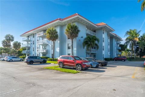 Condo in Plantation, Florida, 2 bedrooms  № 2032689