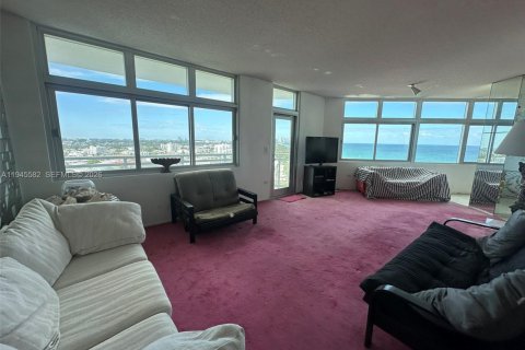 Купить кондоминиум в Майами-Бич, Флорида 2 спальни, 135.17м2, № 2017421 - фото 17