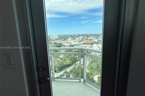 Купить кондоминиум в Майами-Бич, Флорида 2 спальни, 135.17м2, № 2017421 - фото 14