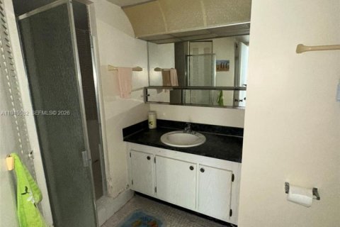 Купить кондоминиум в Майами-Бич, Флорида 2 спальни, 135.17м2, № 2017421 - фото 24