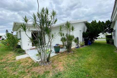 House in Pinellas Park, Florida 2 bedrooms, 99.68 sq.m. № 1201525 - photo 5