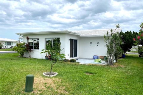 House in Pinellas Park, Florida 2 bedrooms, 99.68 sq.m. № 1201525 - photo 4