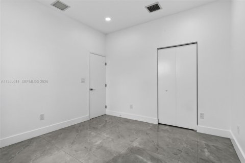 House in Fort Lauderdale, Florida 3 bedrooms, 124.67 sq.m. № 2067512 - photo 19