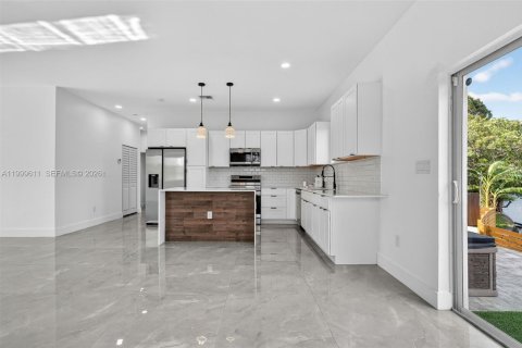 House in Fort Lauderdale, Florida 3 bedrooms, 124.67 sq.m. № 2067512 - photo 22