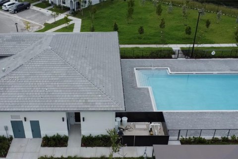 House in Homestead, Florida 3 bedrooms, 123.37 sq.m. № 1828297 - photo 23